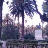 Uno scorcio di piazza Umberto 
